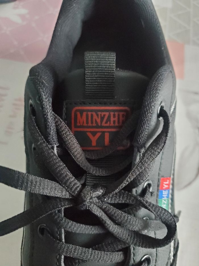 Chaussures neuves - photo numéro 6