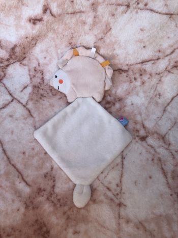 Doudou plat hérisson blanc beige Sucre d’Orge