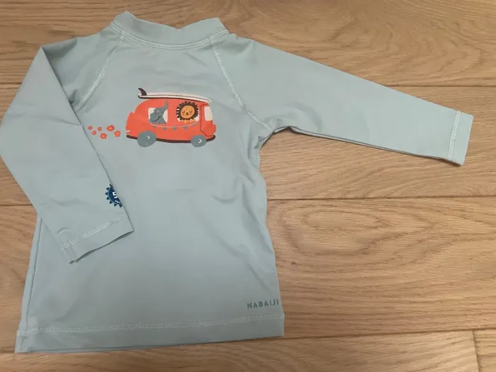 Pull anti UV 2 ans