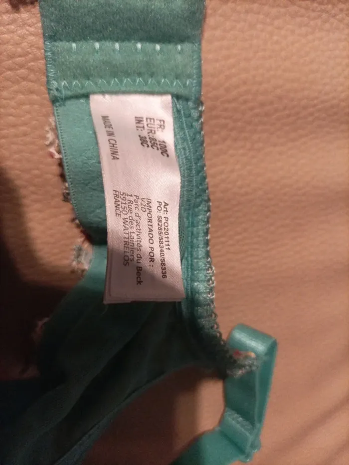 Soutien gorge - photo numéro 3