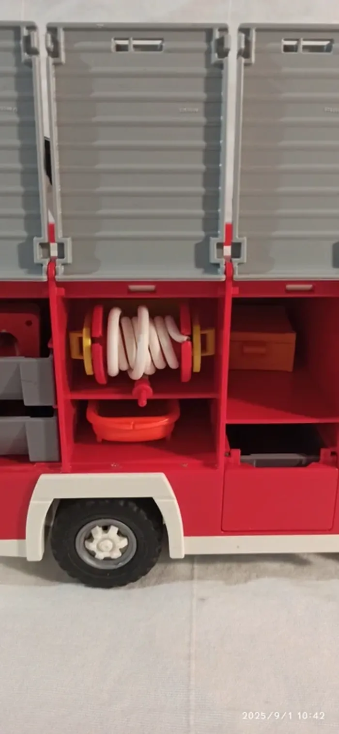 Camion de pompiers lumineux playmobil - photo numéro 13