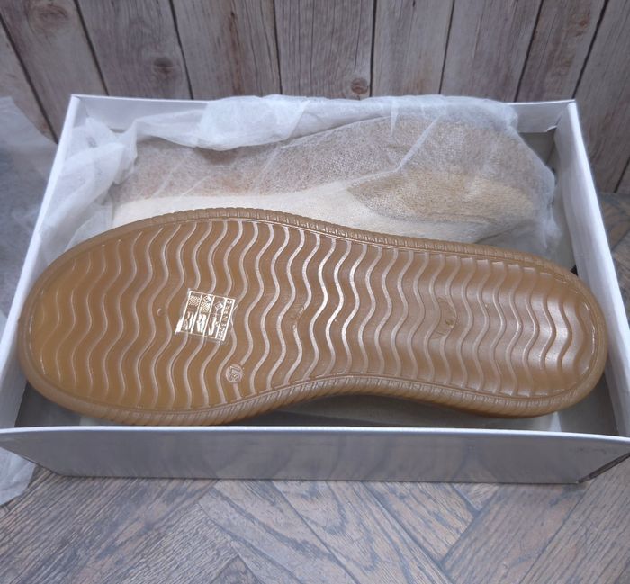 Baskets en toile Camel et Beige - Style Rétro - Neuves - Taille 37 - photo numéro 6