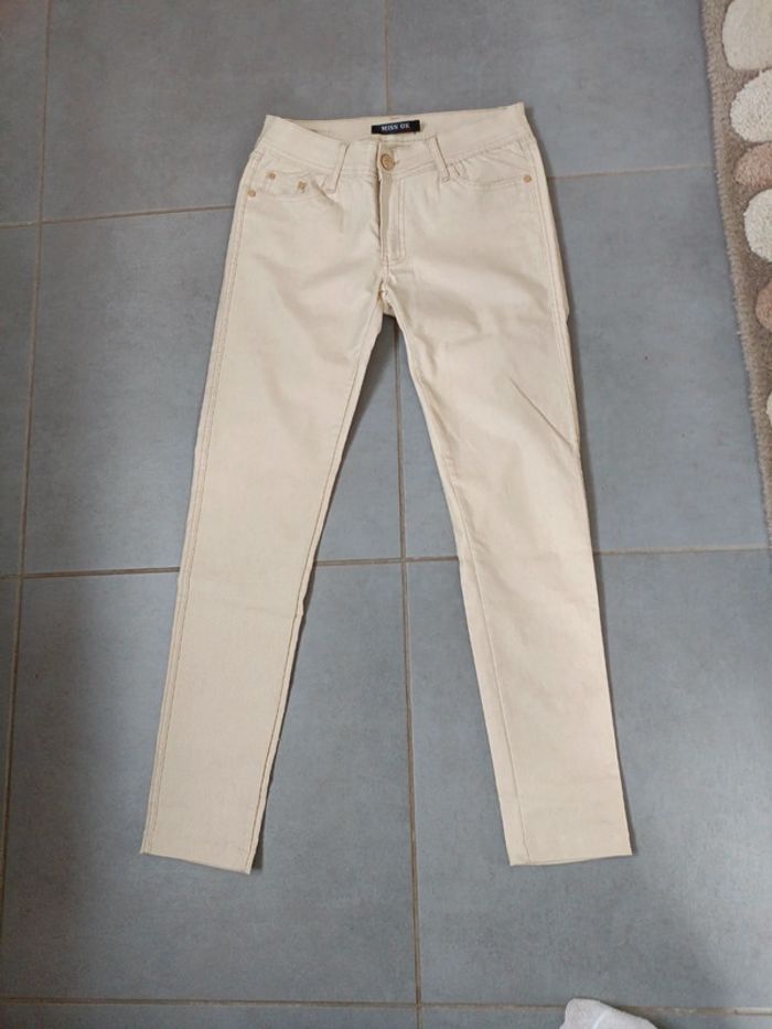 Pantalon crème Miss ok