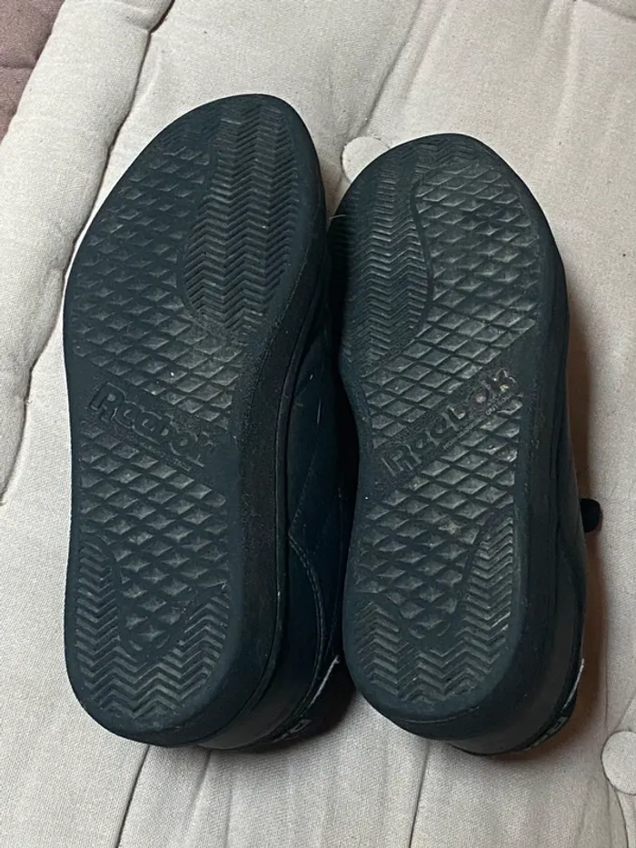 Baskets noires Reebok taille 39 - photo numéro 6