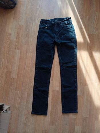 Jean noir Levi's