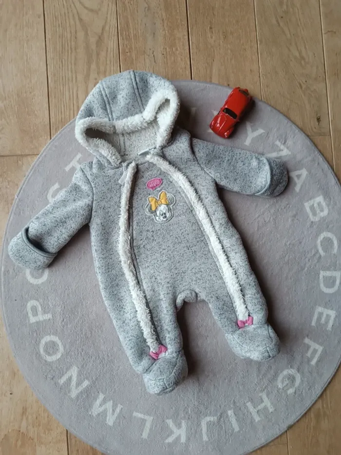 Combi pilote polaire 👕👖 Disney  Minnie