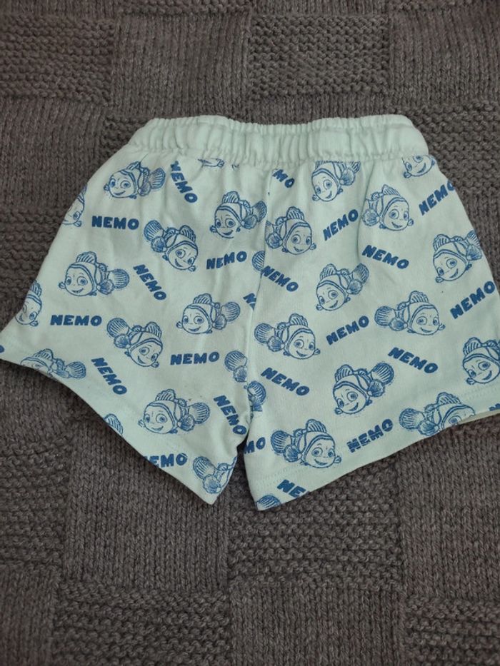 👶Short disney taille 6mois👶 - photo numéro 2