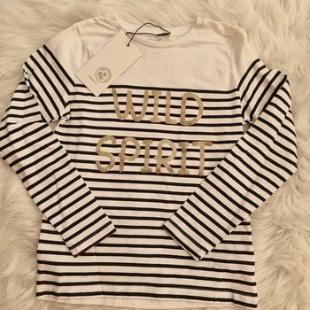 Neuf (non porté) 🏷🤩😍 Teeshirt ML 8 ans fille 😍🤩🏷