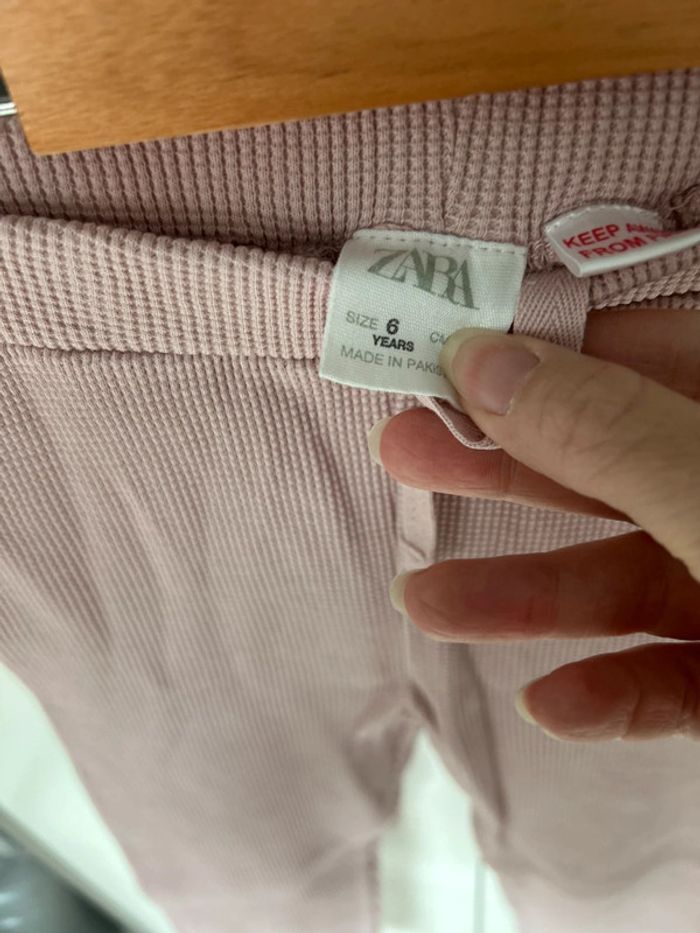 legging Zara pour enfant de 6 ans - photo numéro 2
