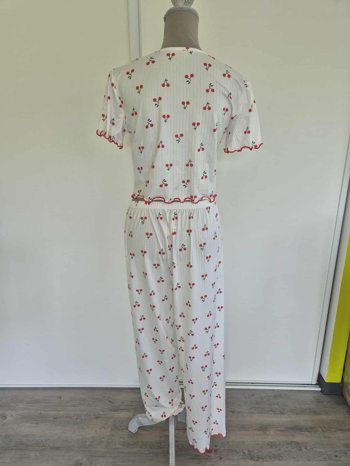 Pyjama 2 pièces motifs cerise - photo numéro 4