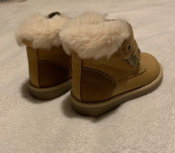 Bottines en cuir, fourrées - taille 19