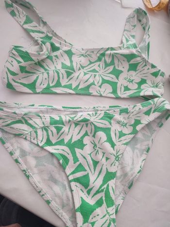 #kytie9ansfille. Maillot de bain taille 9/10 ans