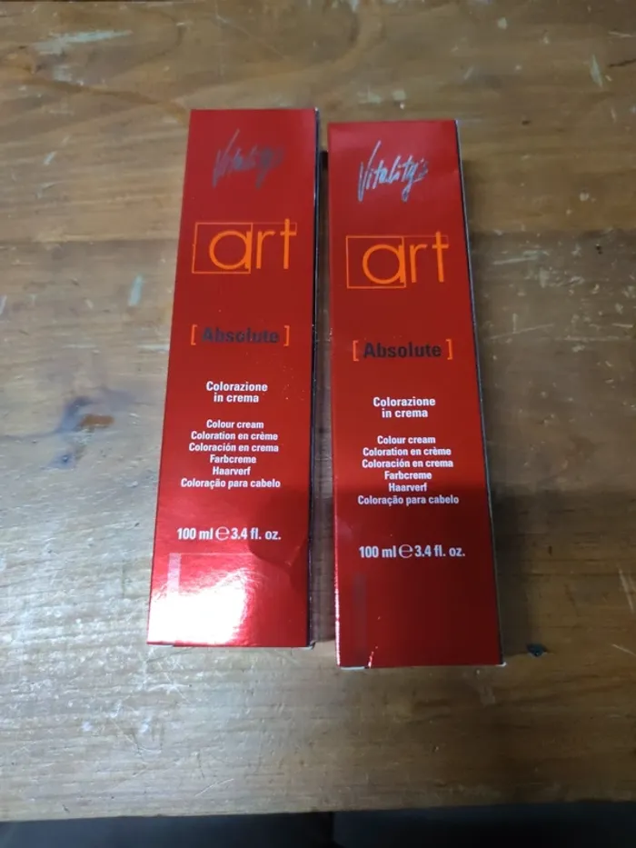 Lot de deux vitality's art blond foncé profond
