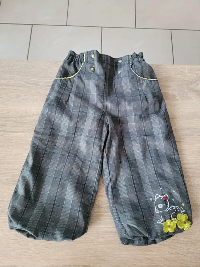 Lot de 3 pantalons chauds fille en 18 mois - photo numéro 2