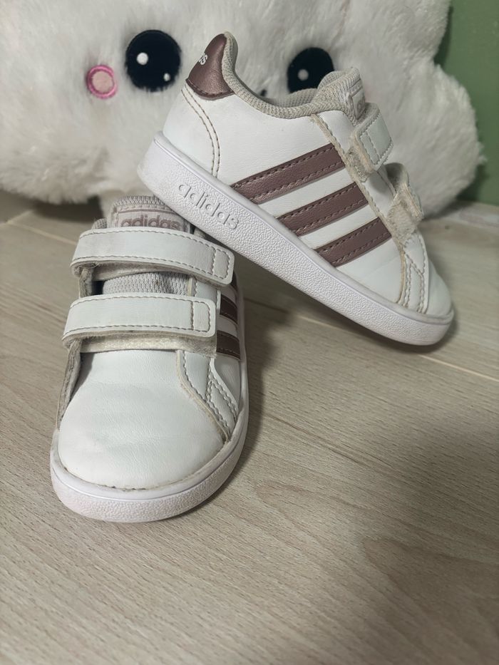 Basket adidas fille - photo numéro 3
