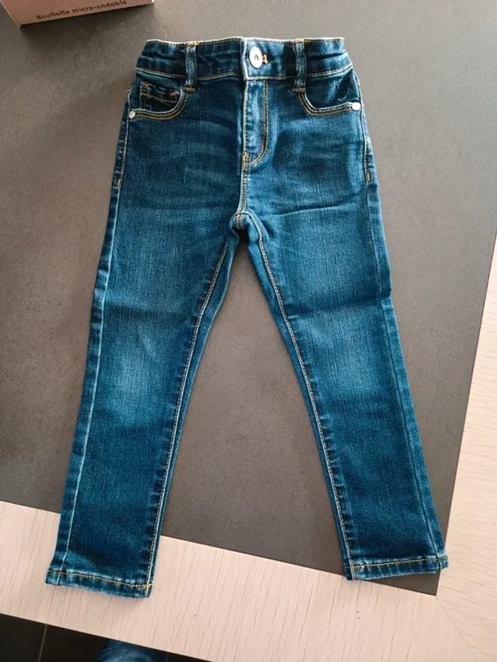 Skinny Okaïdi 3ans