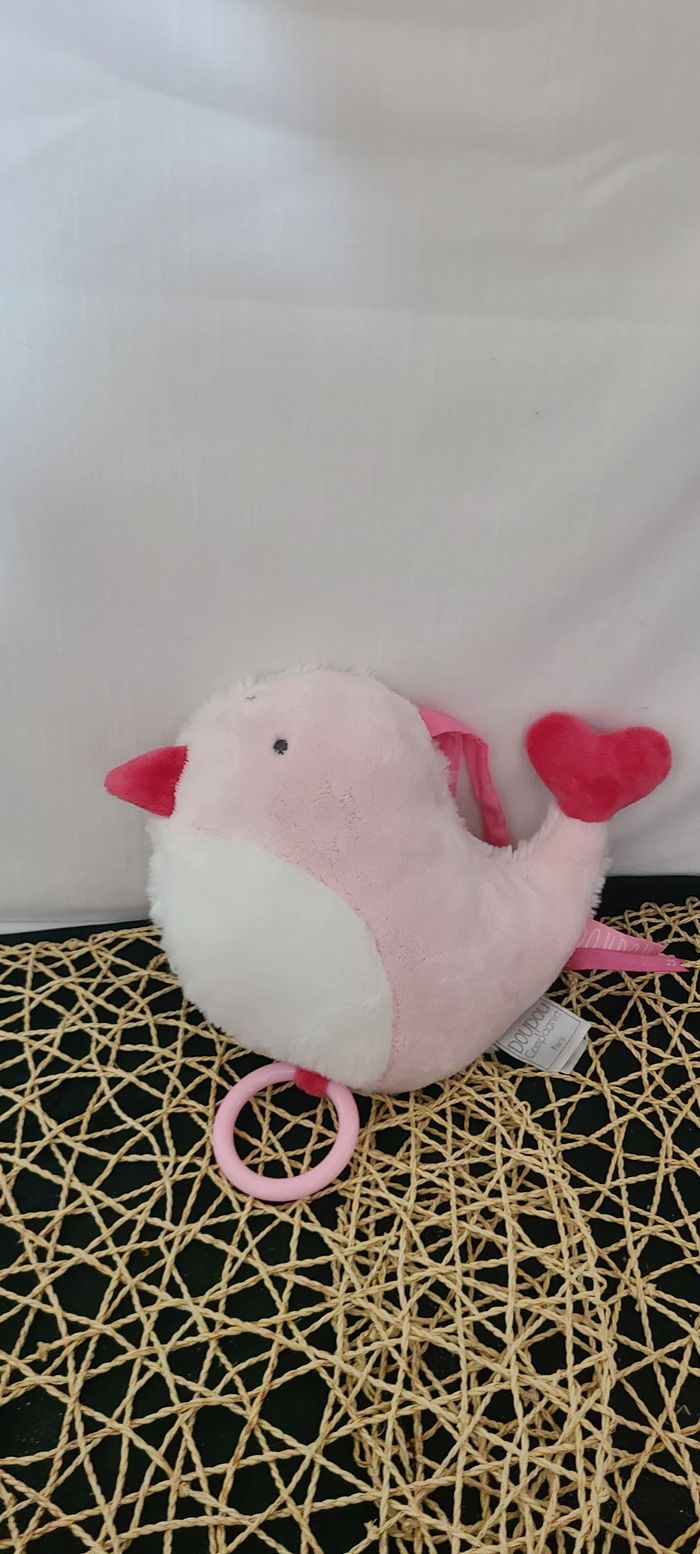 Boite à musique oiseau doudou et compagnie