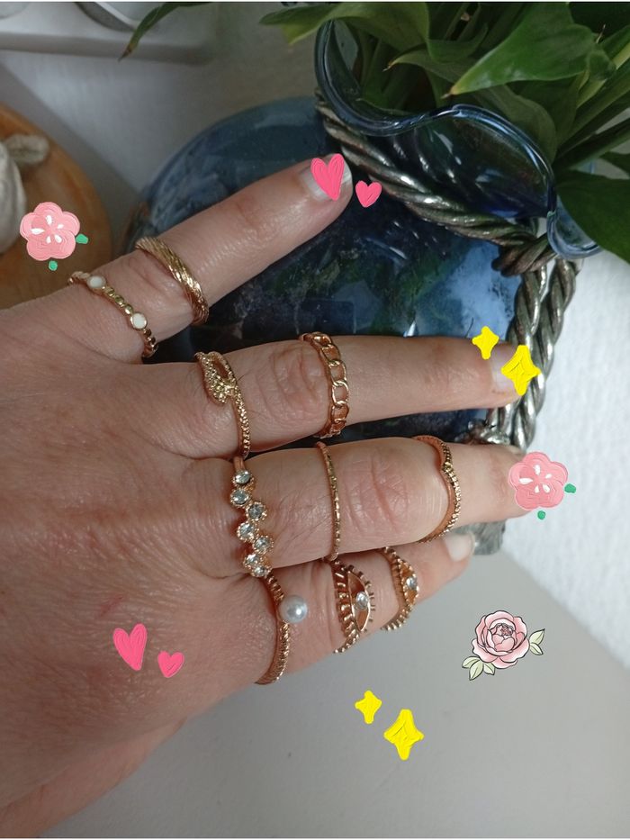 Lot 10 bagues en métal doré