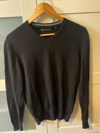 Pull noir