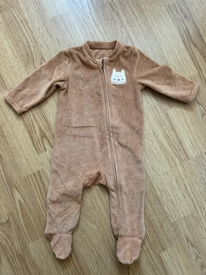 Pyjamas - photo numéro 2