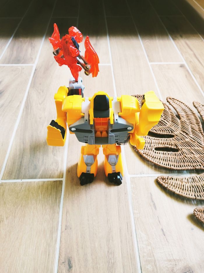 🚛 Robot Transformers rescue bots Bumblebee chevalier gardien marque Hasbro - photo numéro 5