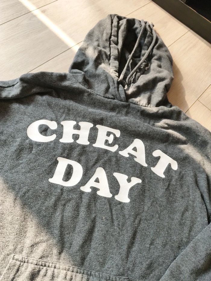 Sweat à capuche - photo numéro 4