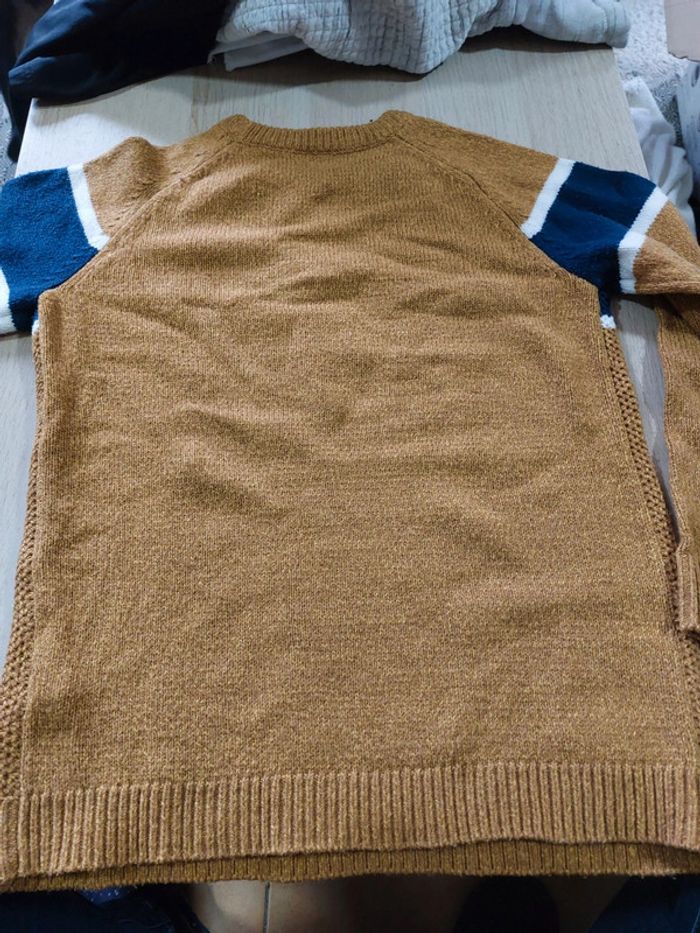 Pull moutarde - photo numéro 3