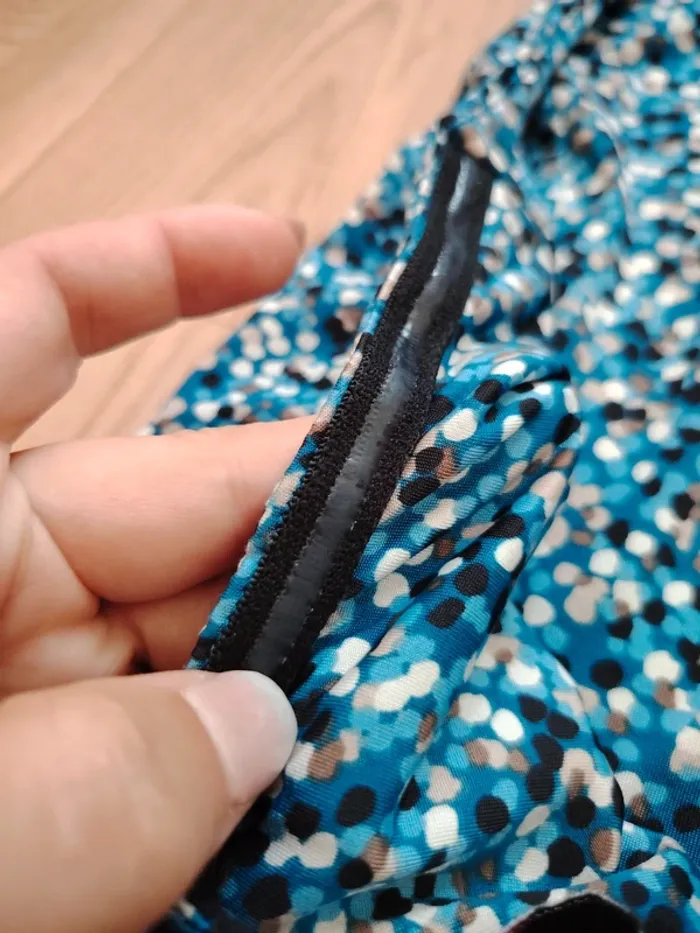 Robe courte dos nu - photo numéro 6