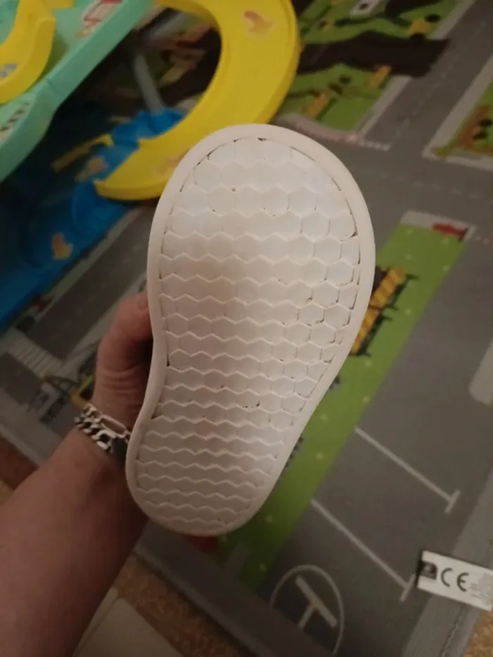 Adidas 22 - photo numéro 2