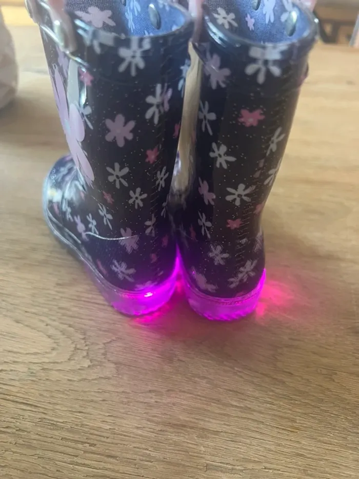 Lot pointure 21 🍭 - photo numéro 2