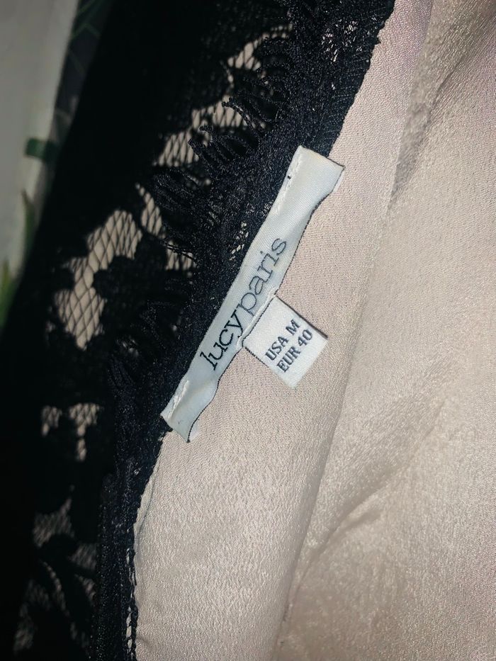 Robe dentelle - photo numéro 7