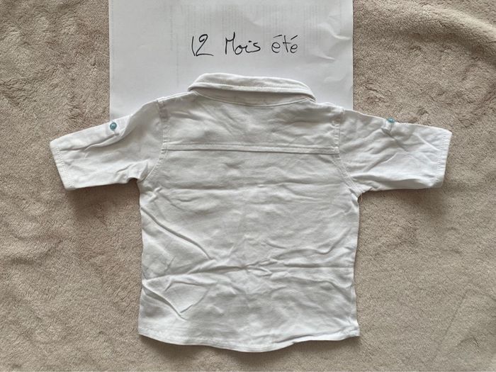 Lot 2 T-shirts 👕 et 2 chemises 👔 manches courtes - 12 mois - Obaïbi - TBE - photo numéro 10