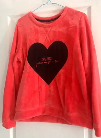 # Magnifique sweat tout doux  rose fushia #