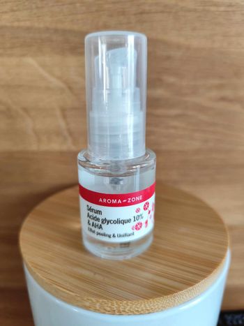 Sérum à l'acide glycolique Aroma-Zone , 10 ml , neuf