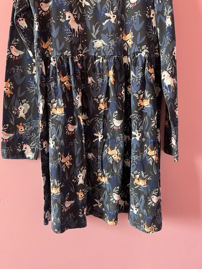 Robe H&M 8-10 ans