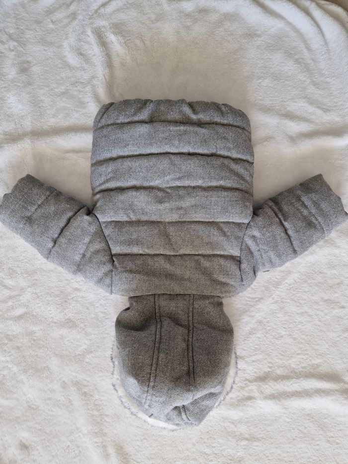 Manteau gris pailleté 6mois - photo numéro 2