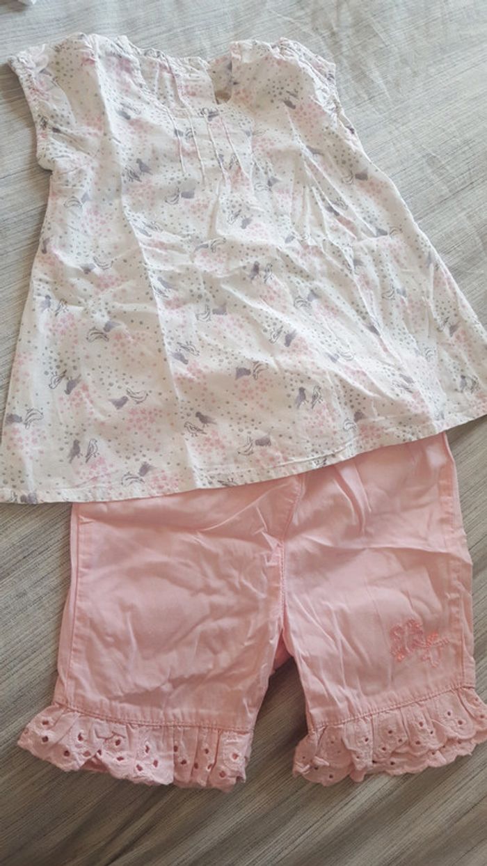 Lot tee shirt pantalon