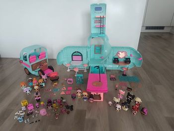 Camping car poupée lol