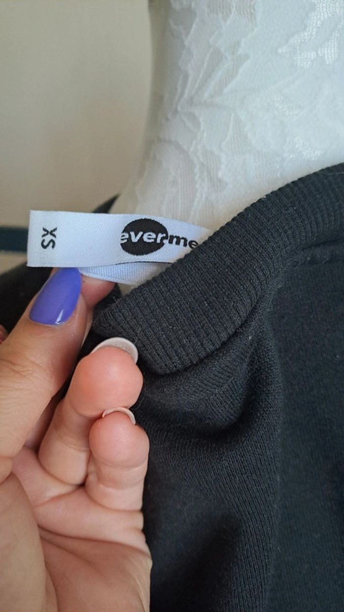 💚Sweat noir basique – manches longues – unisexe - Taille XS - photo numéro 5