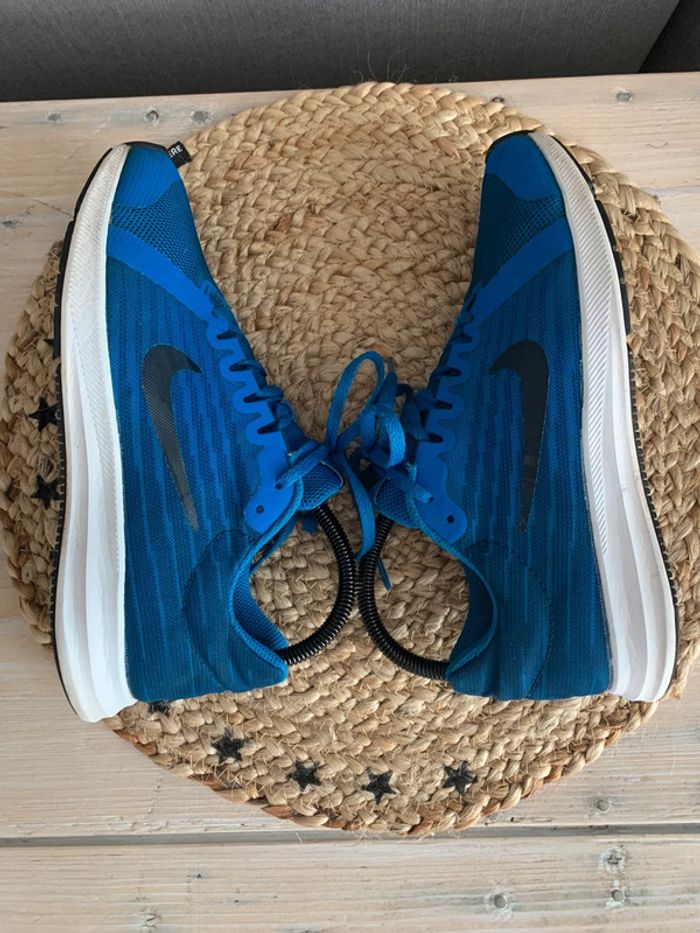 Baskets Nike T38 - photo numéro 2