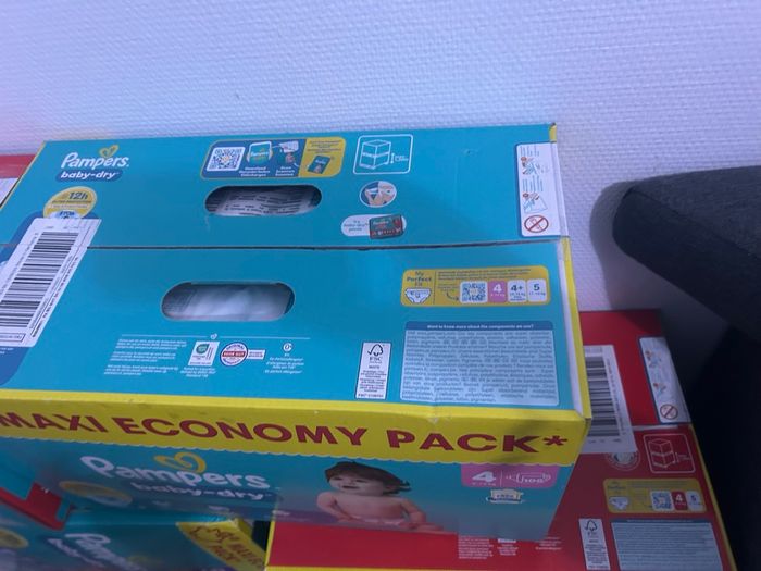 Couche Pampers taille 4 - photo numéro 2