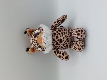 Peluche doudou lynx marron beige KINDER Ferrero blanc noir 22 cm sos doudou