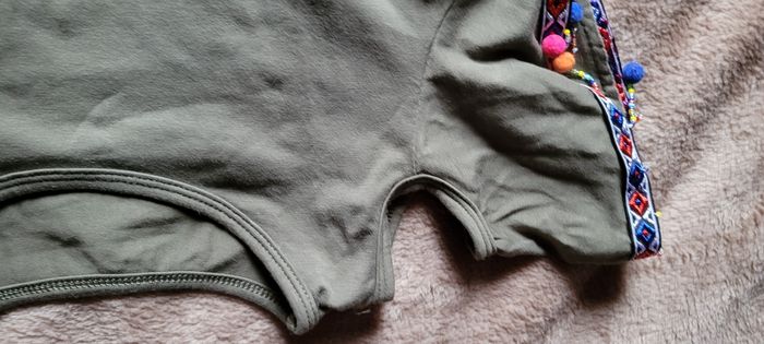 Robe avec perles - photo numéro 4