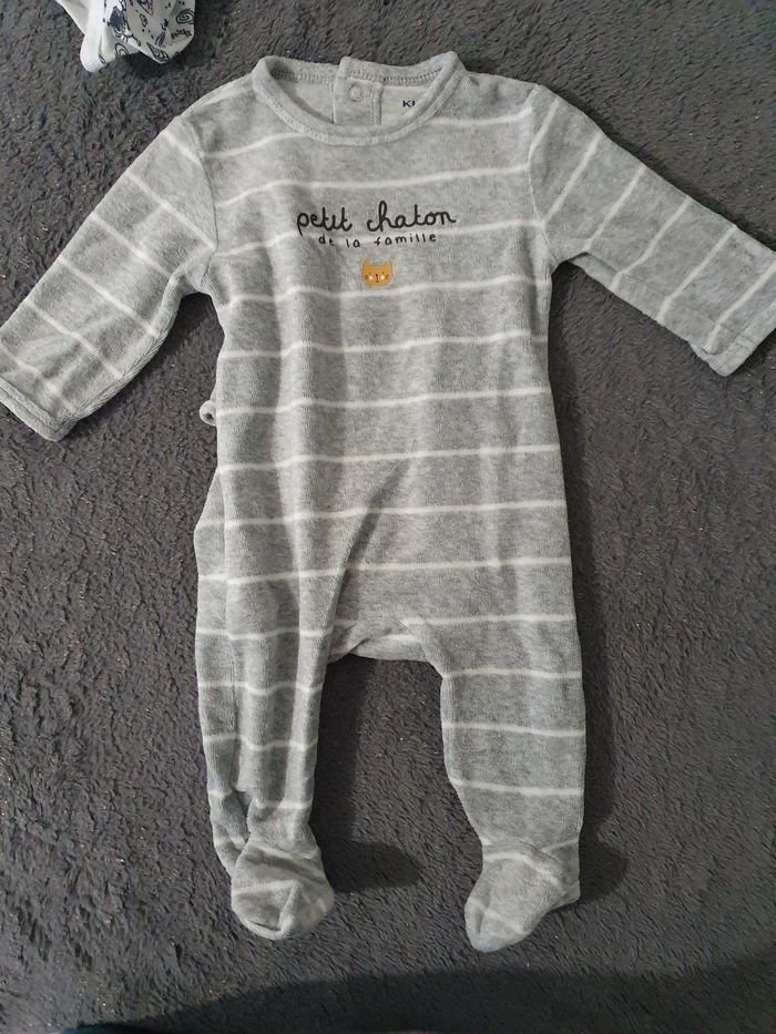 Pyjama 3 mois - photo numéro 7