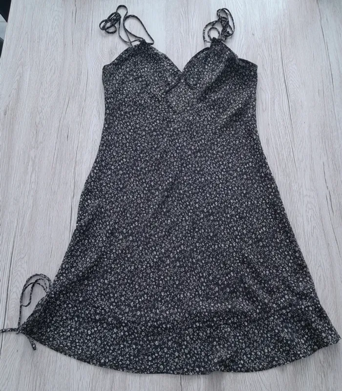 Nuisette Etam taille S (36-38)