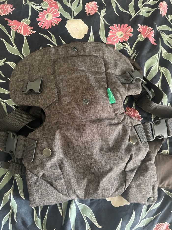 Porte-bébé Infantino 4 en 1 Flip - photo numéro 4