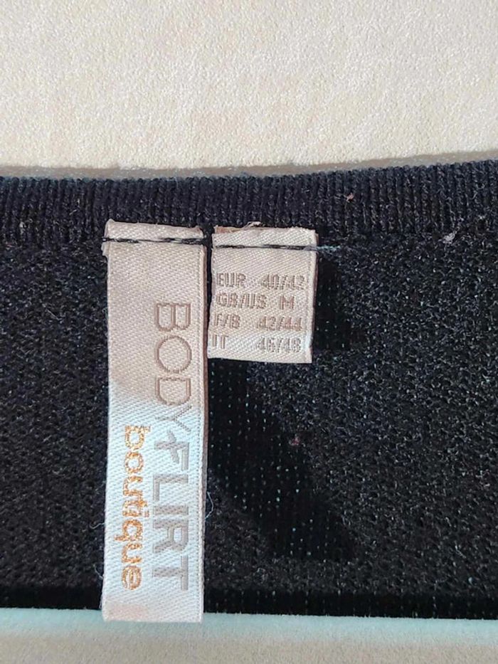 Robe Pull Noire - Bodyflirt - Taille 40/42 - Parfait État. - photo numéro 4