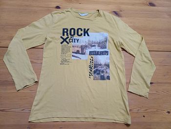 Tee-shirt rock