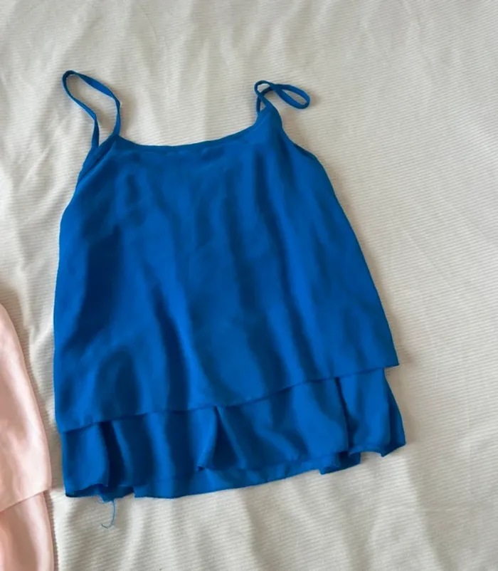 Lot de 2 débardeur petite bretelles rose et bleu taille M - photo numéro 5