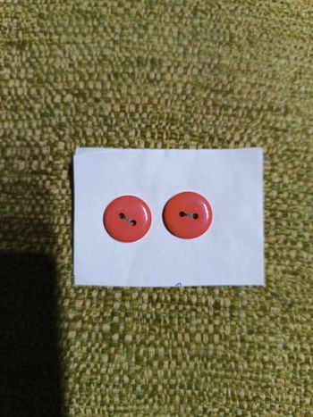 Lot 2 boutons fuchsia 1.3 cm